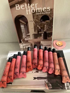 رژگونه مایع تیوپی